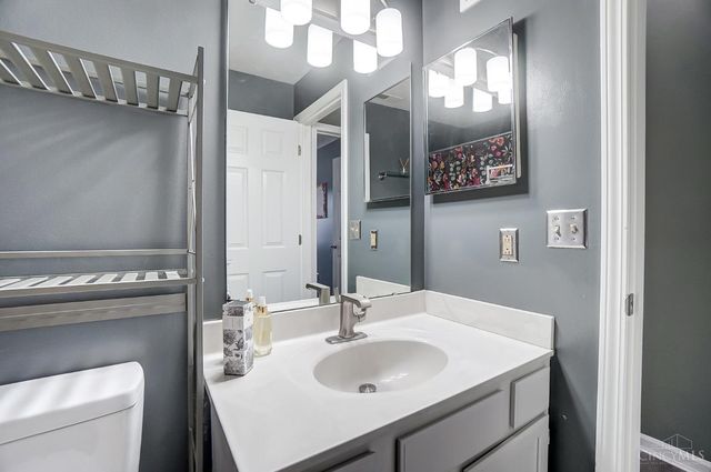 410 Carrington Lane, Loveland, OH 45140