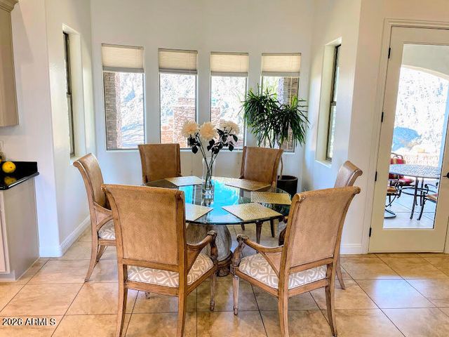 28142 N SANDRIDGE Drive, San Tan Valley, AZ 85144