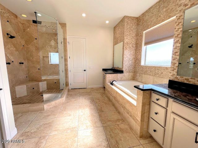 28142 N SANDRIDGE Drive, San Tan Valley, AZ 85144