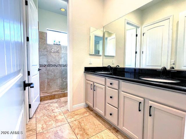 28142 N SANDRIDGE Drive, San Tan Valley, AZ 85144