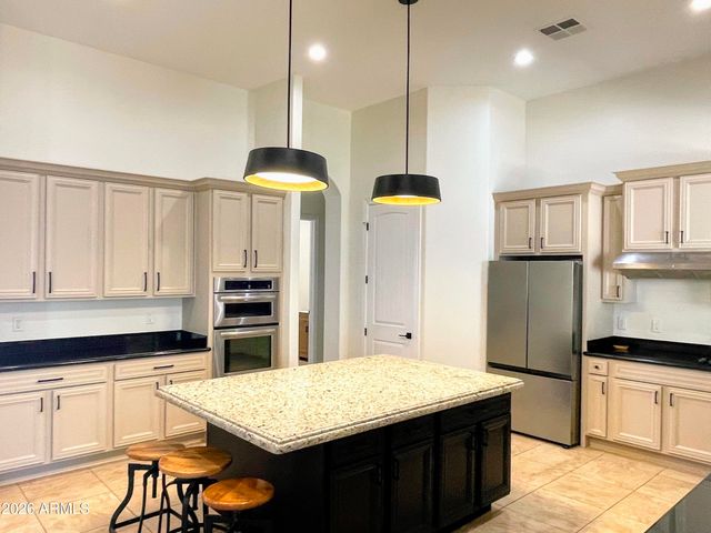 28142 N SANDRIDGE Drive, San Tan Valley, AZ 85144