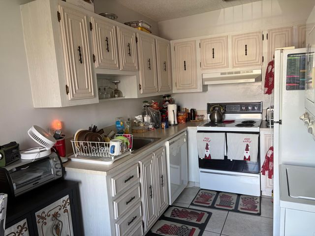 20928 Sedgewick Drive 399, Boca Raton, FL 33433