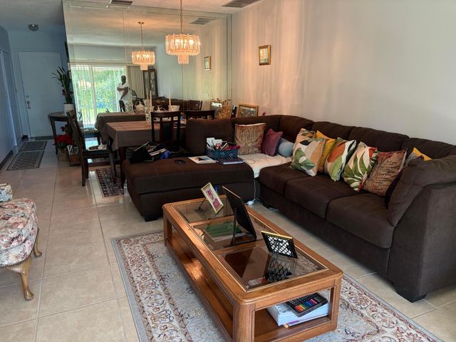 20928 Sedgewick Drive 399, Boca Raton, FL 33433