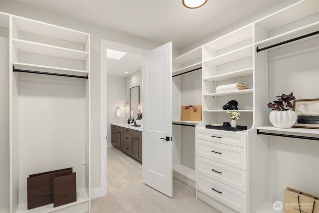 18660 NE 53rd Street, Redmond, WA 98052