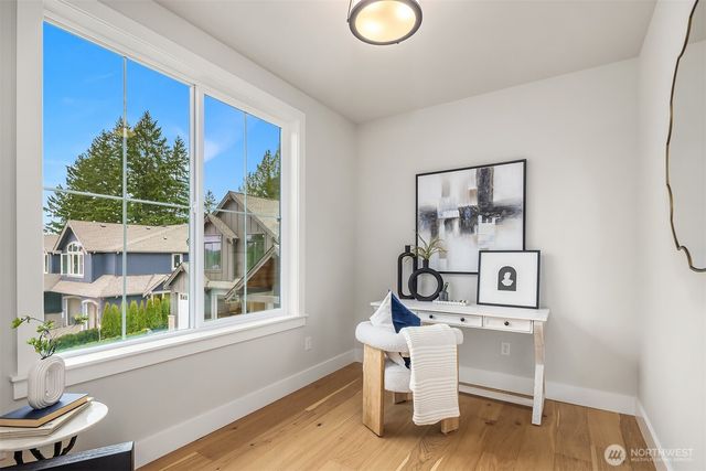 18660 NE 53rd Street, Redmond, WA 98052