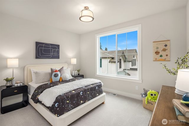 18660 NE 53rd Street, Redmond, WA 98052