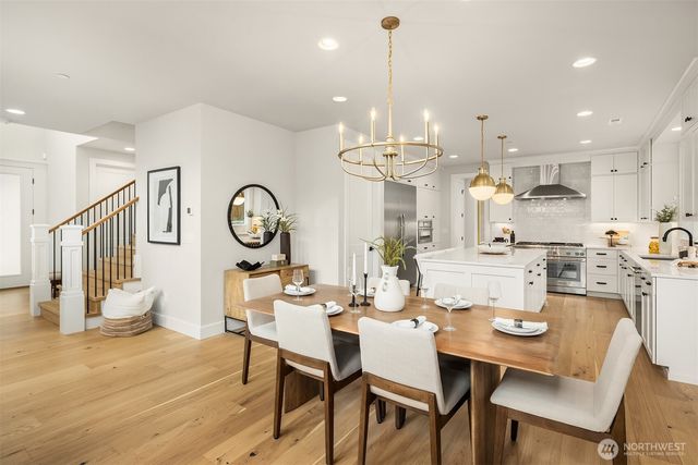 18660 NE 53rd Street, Redmond, WA 98052