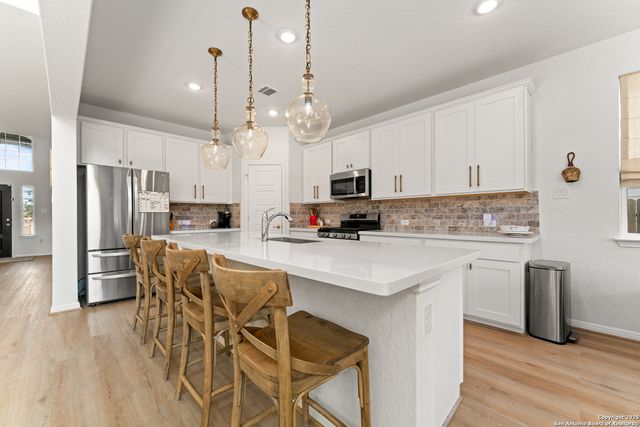 9909 Arches Valley, Schertz, TX 78154