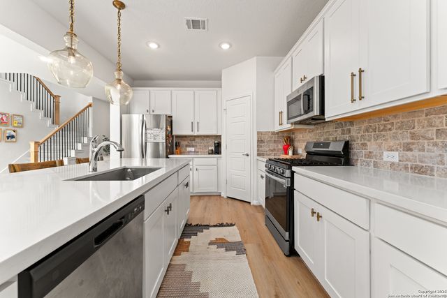 9909 Arches Valley, Schertz, TX 78154