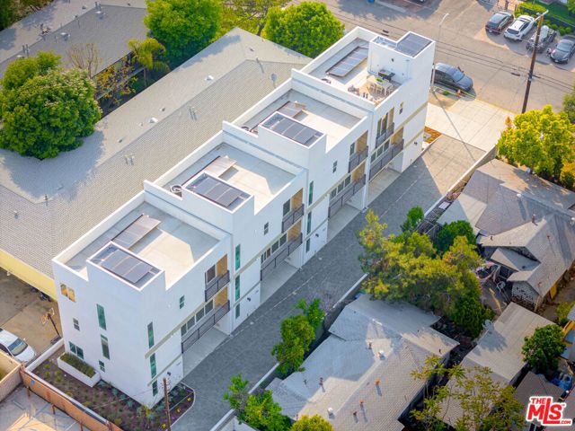 714 N. Chestnut Avenue, Los Angeles, CA 90042