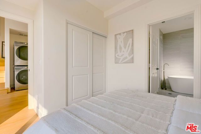 714 N. Chestnut Avenue, Los Angeles, CA 90042