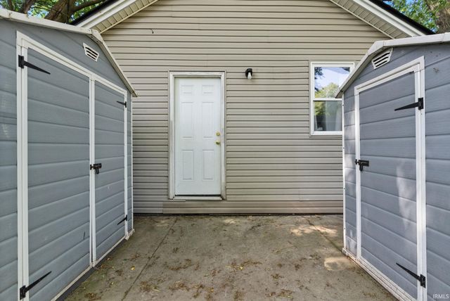421 Poplar Street, Fort Wayne, IN 46802