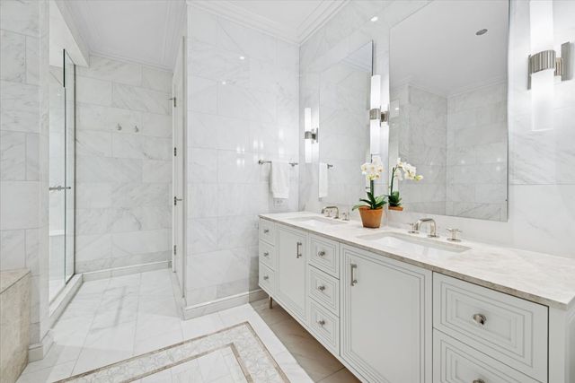 435 N Michigan Avenue 503, Chicago, IL 60611