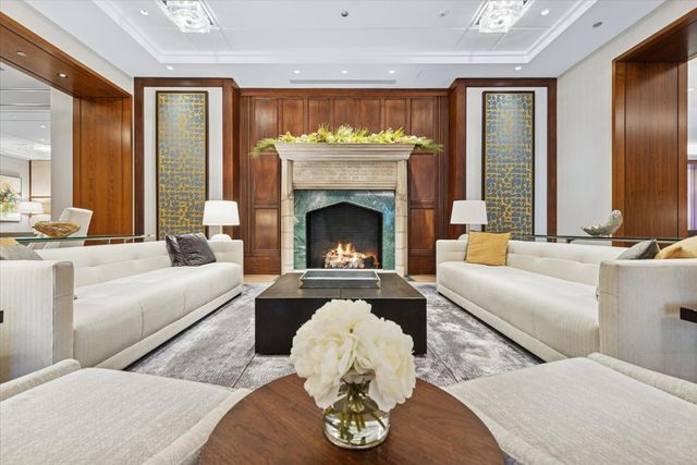 435 N Michigan Avenue 503, Chicago, IL 60611