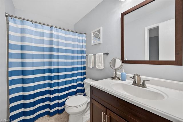 8081 S Woods CIR # 8, Fort Myers, FL 33919