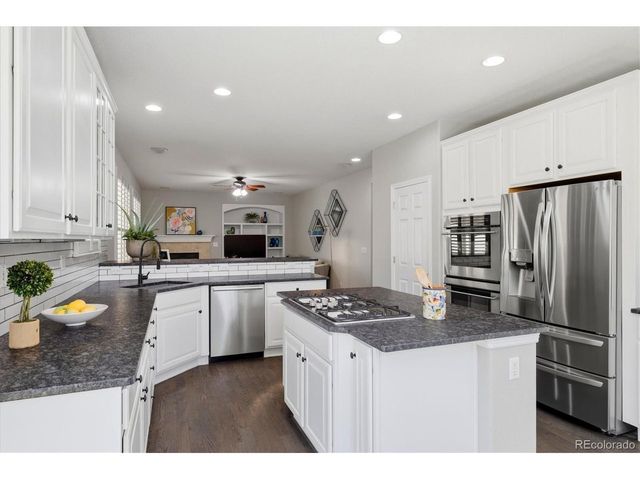 2516 Shadecrest Pl, Highlands Ranch, CO 80126