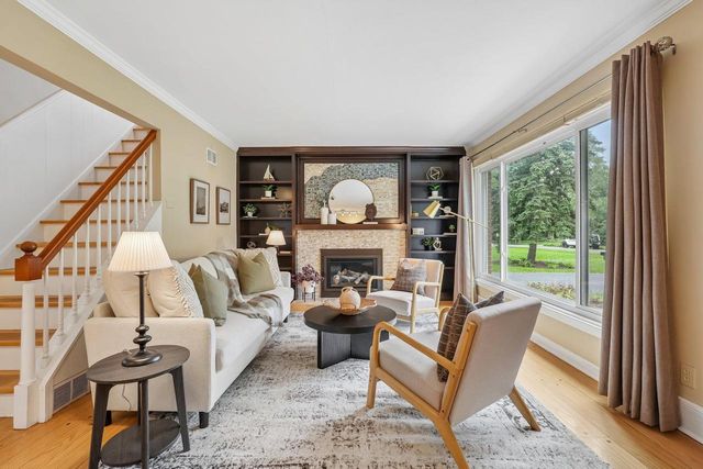180 N Elmridge AVENUE, Brookfield, WI 53005