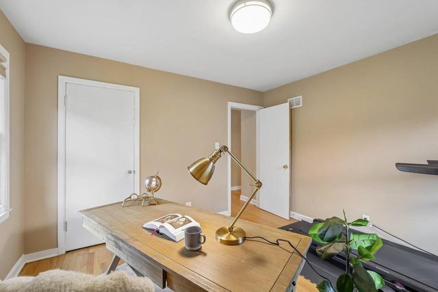 180 N Elmridge AVENUE, Brookfield, WI 53005