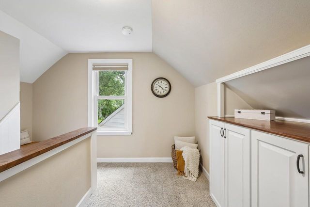 180 N Elmridge AVENUE, Brookfield, WI 53005