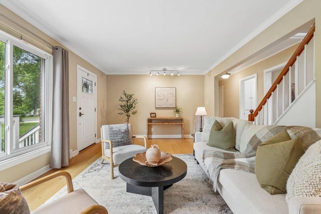 180 N Elmridge AVENUE, Brookfield, WI 53005