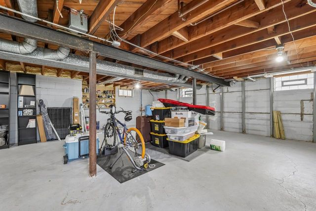 180 N Elmridge AVENUE, Brookfield, WI 53005
