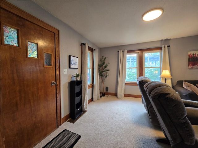 2006 Eastridge Drive, Excelsior Springs, MO 64024
