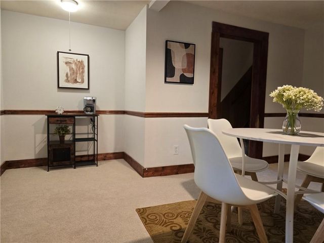 2006 Eastridge Drive, Excelsior Springs, MO 64024