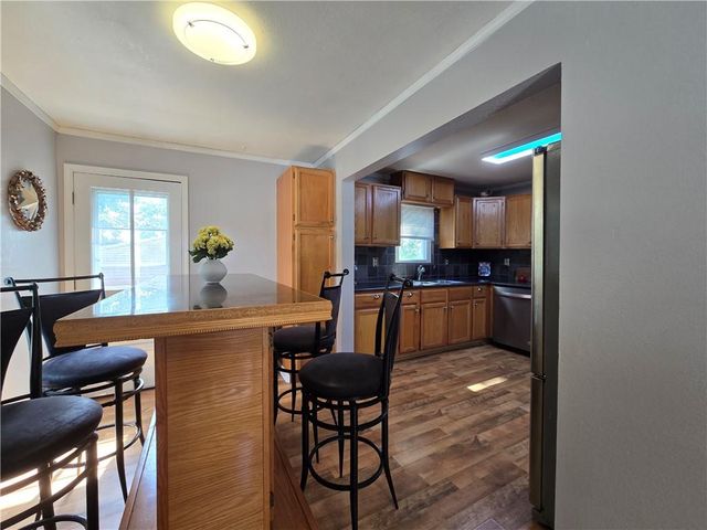 2006 Eastridge Drive, Excelsior Springs, MO 64024