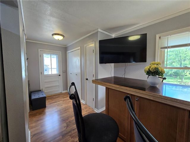 2006 Eastridge Drive, Excelsior Springs, MO 64024