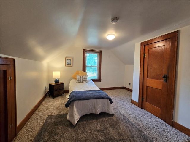 2006 Eastridge Drive, Excelsior Springs, MO 64024