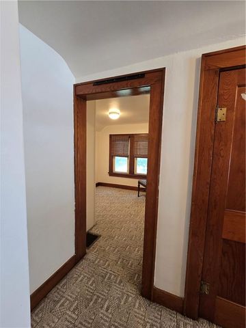 2006 Eastridge Drive, Excelsior Springs, MO 64024