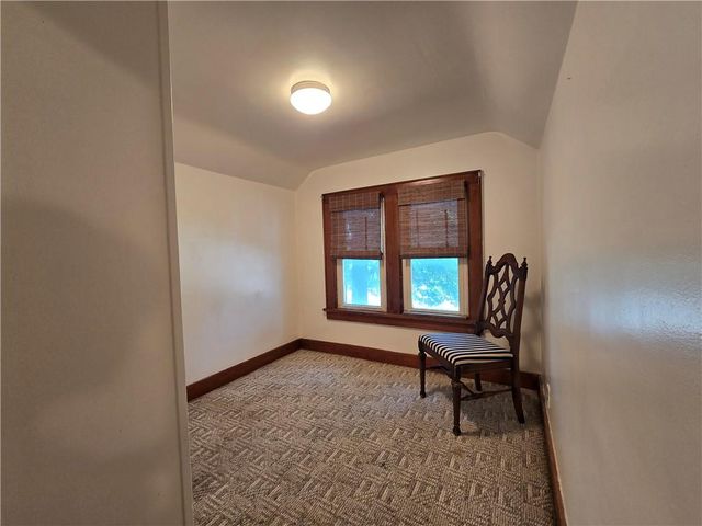 2006 Eastridge Drive, Excelsior Springs, MO 64024