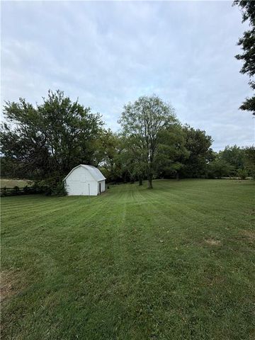 2006 Eastridge Drive, Excelsior Springs, MO 64024