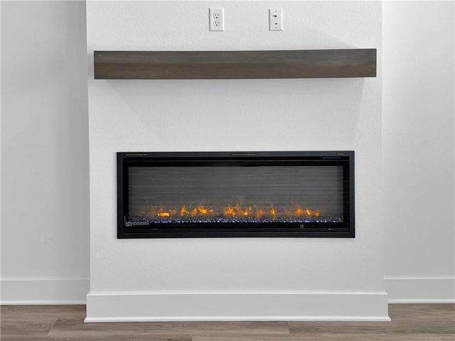 523 W Canada Drive, Farmington, AR 72730