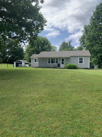 9912 Crossville Hwy, Sparta, TN 38583