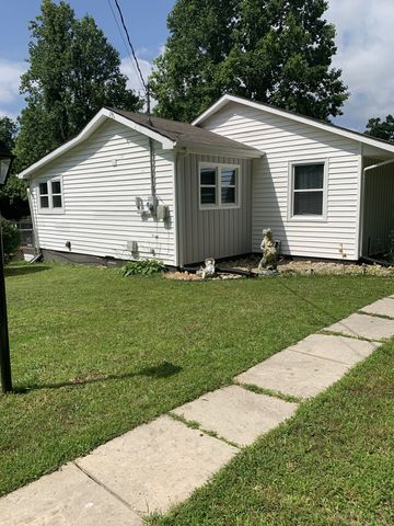 9912 Crossville Hwy, Sparta, TN 38583