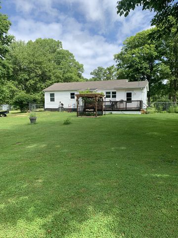 9912 Crossville Hwy, Sparta, TN 38583