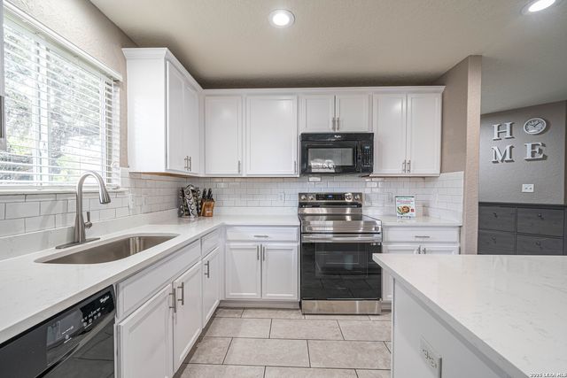 8931 Preserve Trl, San Antonio, TX 78254