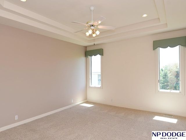 2409 Leigh Lane, Papillion, NE 68133