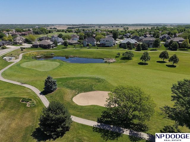 2409 Leigh Lane, Papillion, NE 68133
