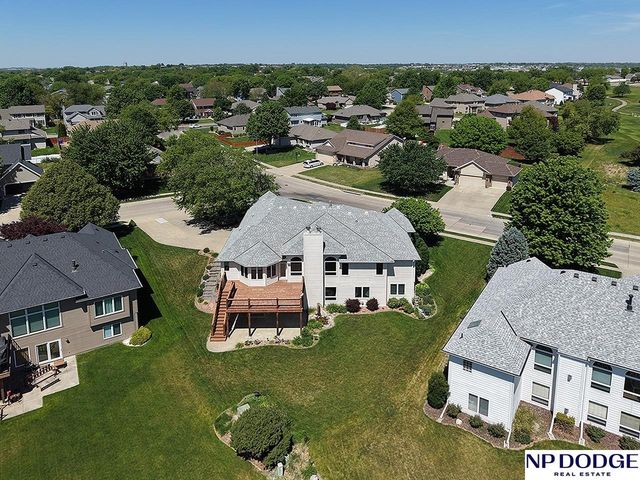 2409 Leigh Lane, Papillion, NE 68133