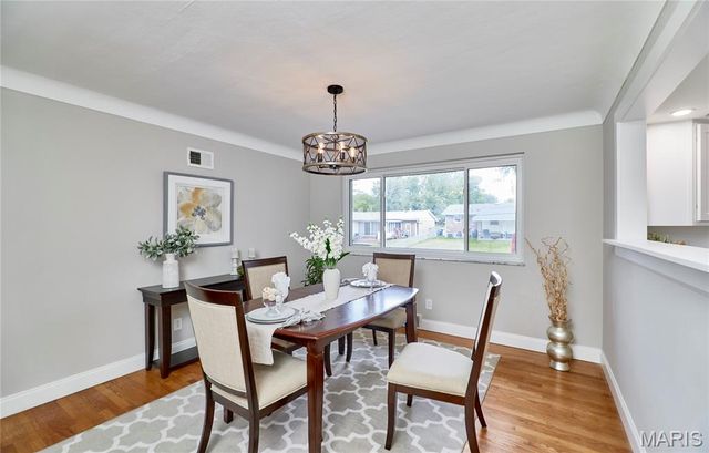 1700 Saint Denis Street, Florissant, MO 63033