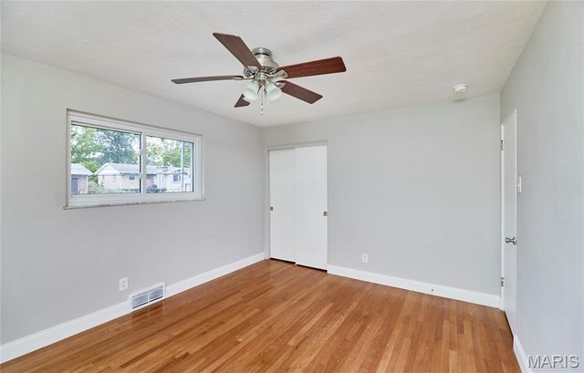 1700 Saint Denis Street, Florissant, MO 63033