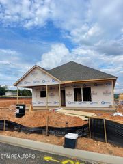 923 Stratford Avenue, Sweetwater, TN 37874