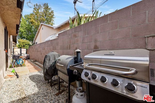 4558 Paulhan Avenue, Los Angeles, CA 90041