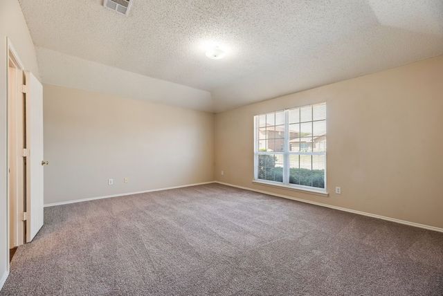 636 Canyon Place, Desoto, TX 75115