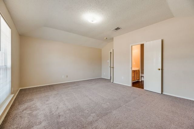 636 Canyon Place, Desoto, TX 75115