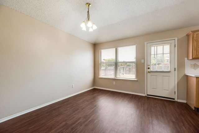 636 Canyon Place, Desoto, TX 75115