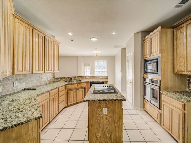 4618 Devonshire Drive, Grand Prairie, TX 75052