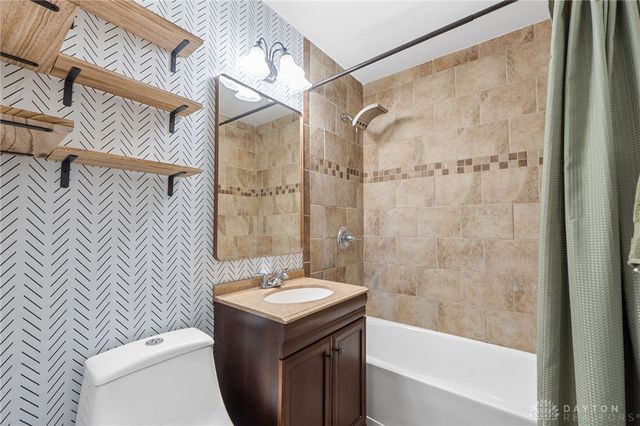 1796 W Second Street, Xenia, OH 45385
